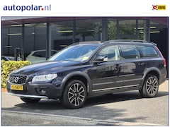 Volvo XC70 - 2.0 D4 FWD Inscription Edition Schuifdak/Trekhaak/18inch/Leder/BLIS etc