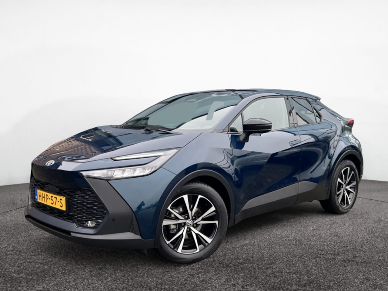 Toyota C-HR - 1.8 Hybrid 140 Dyn - AutoWereld.nl
