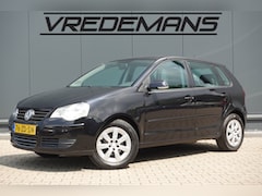 Volkswagen Polo - 1.4-16V Optive AIRCO
