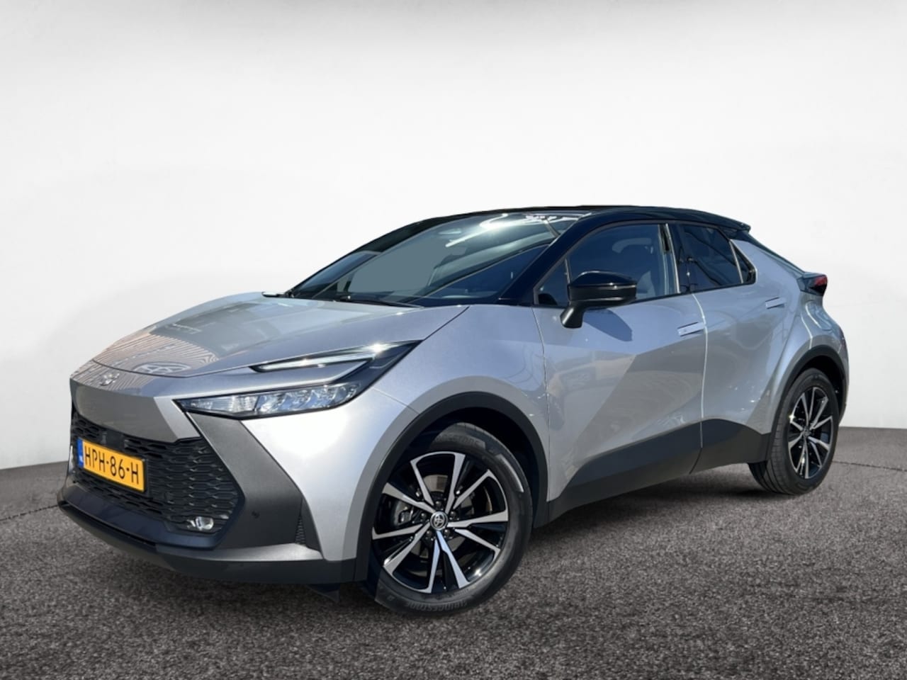 Toyota C-HR - 1.8 Hybrid 140 Dyn - AutoWereld.nl