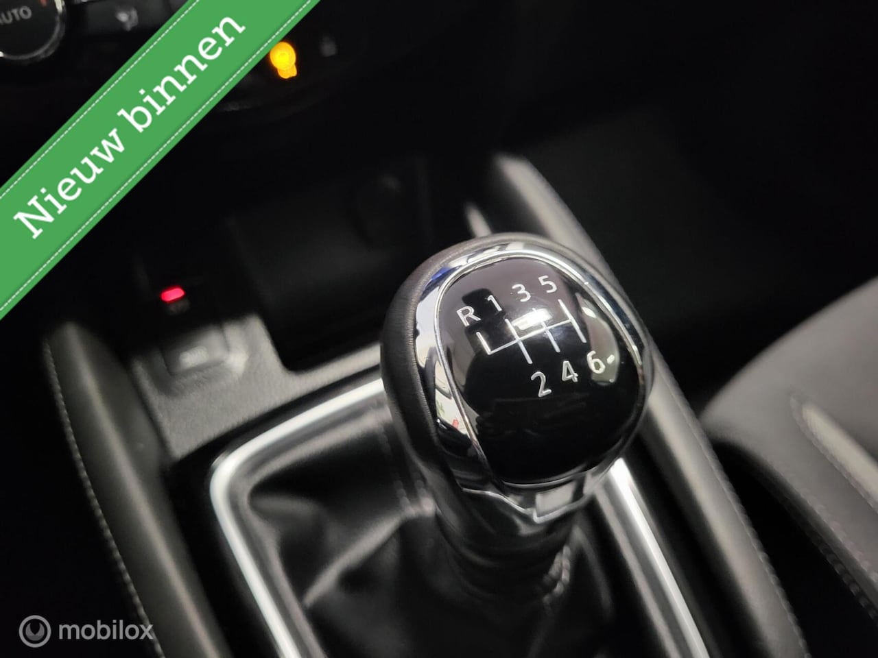 Nissan Qashqai - 1.3 DIG-T Acces Edition *ANDROID, CAMERA, PDC, TRKHK, STOELVERW, RIJKLAARPRIJS!*