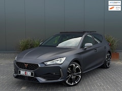 CUPRA Leon - 1.4 e-Hybrid VZ Copper 245PK PANO|NAVI|APPLE CARPLAY