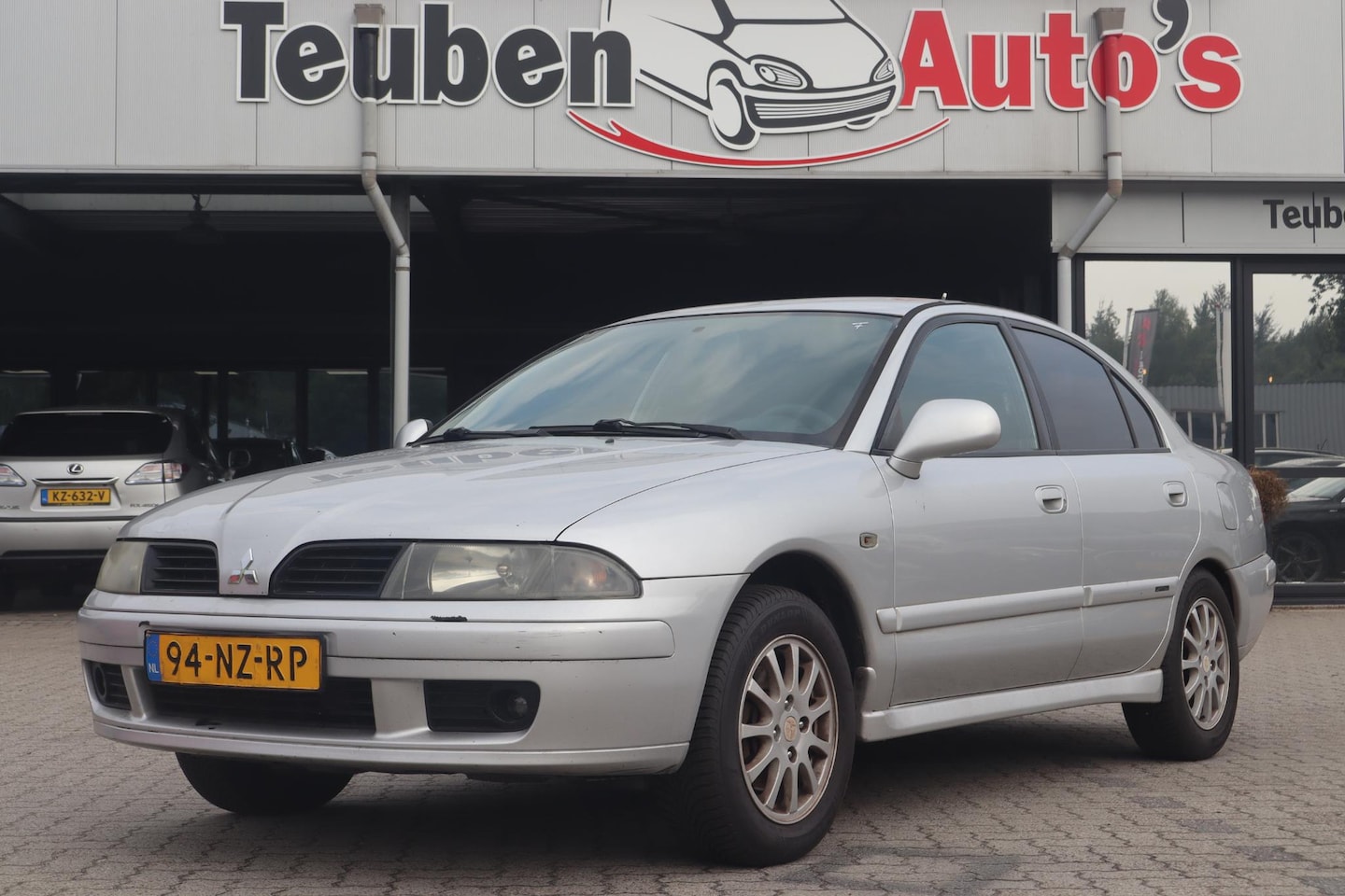 Mitsubishi Carisma - 1.6 Shogun SE | Airco | Elektrische verstelbare spiegels | Zie foto's! - AutoWereld.nl