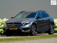 Mercedes-Benz GLA-Klasse - 250 4Matic /// AMG - Edition 1 /// Alcantra/Leer / Dealer-Oh /