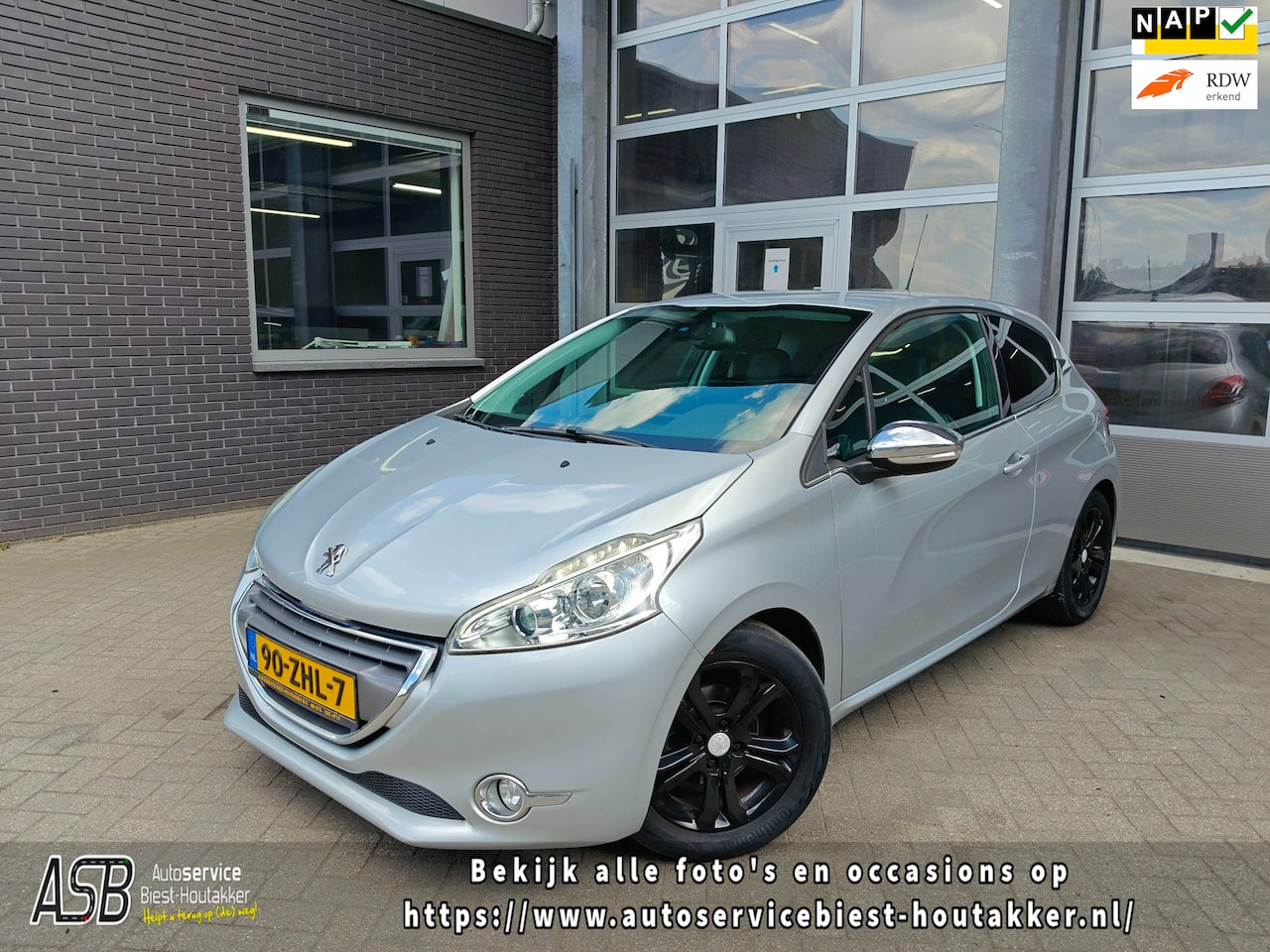Peugeot 208 - 1.6 VTi Allure | Airco | Cruise | Navigatie | Bluetooth| Parkeersensoren Achter - AutoWereld.nl