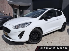 Ford Fiesta - 1.1 AIRCO / CRUISE / MEDIA / ZWART LMV / PDC / LEUKE AUTO