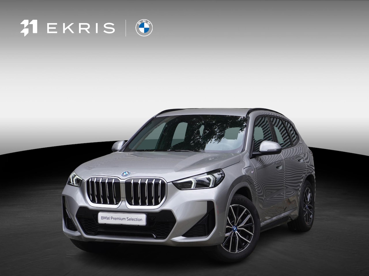 BMW X1 - xDrive25e M Sportpakket | Premium Pack | Driving Assistant Plus | Elektrisch verwarmde voo - AutoWereld.nl
