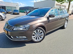 Volkswagen Passat Variant - 1.4 TSI Highline CLIMA/CRUISE/NAVI/TREKHAAK