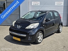 Peugeot 107 - 1.0-12V XS Airco Elek. Pakket 159DKM