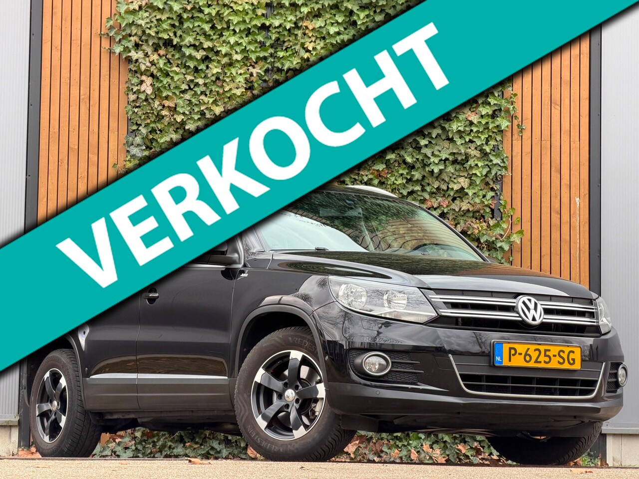 Volkswagen Tiguan - 1.4 TSI Easyline|nieuwe Distributie ketting|Stoel verwm.|Trekhaak - AutoWereld.nl