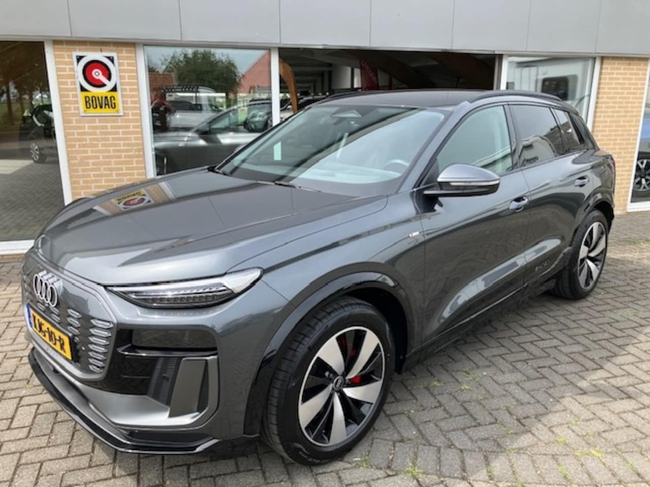 Audi Q6 e-tron - S edt 83 kWh - AutoWereld.nl