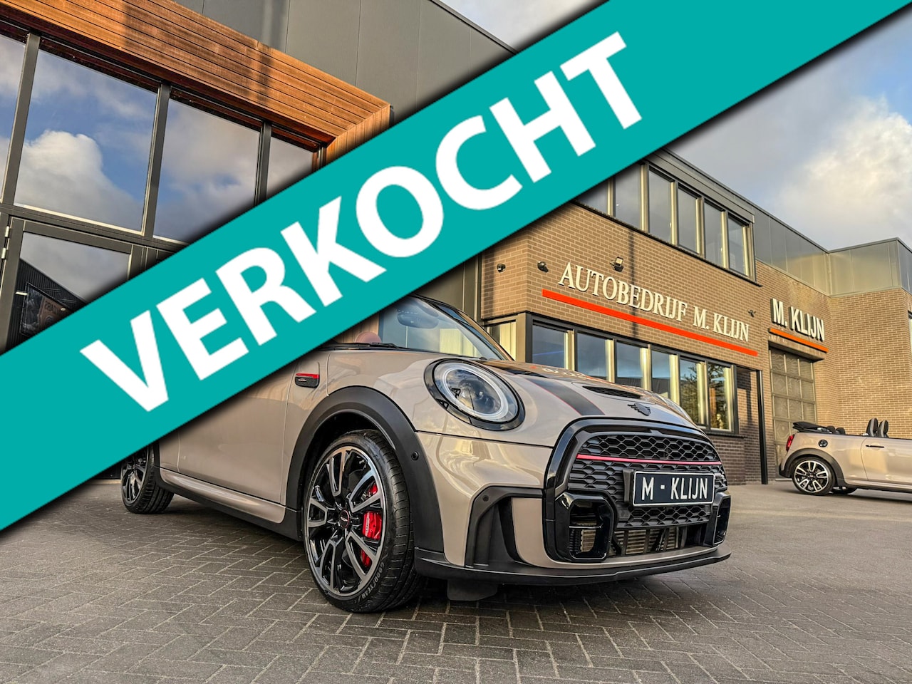MINI Cabrio - Mini 2.0 John Cooper Works JCW Pack F1 aut Rooftopgrey/Bomvol/Btw/Np:63.000,- - AutoWereld.nl