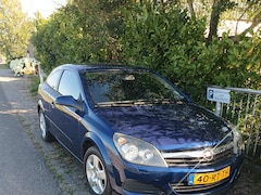 Opel Astra GTC - 1.4 Enjoy