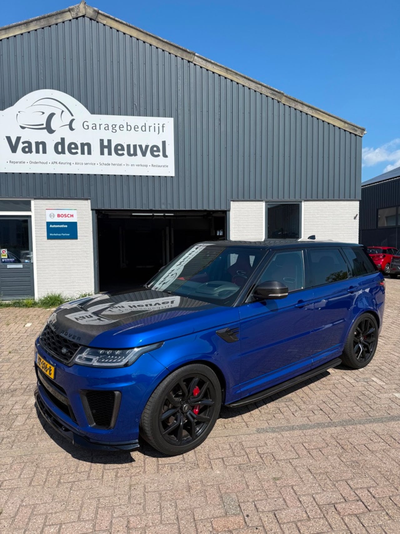 Land Rover Range Rover Sport - 5.0 V8 SC SVR 5.0 V8 SC SVR - AutoWereld.nl