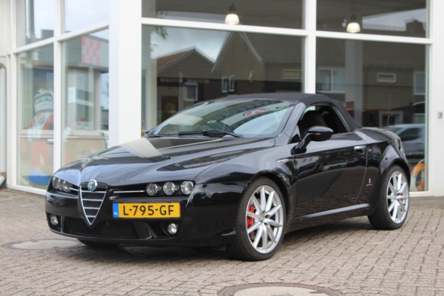 Alfa Romeo Spider - 1.7 T Sport 1.7 T SPORT - AutoWereld.nl