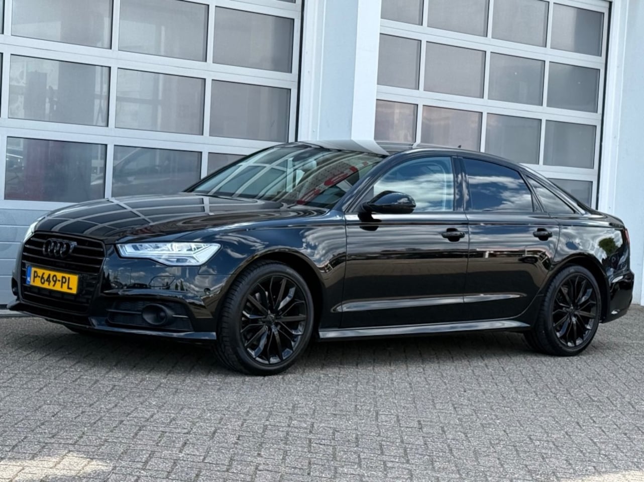 Audi A6 - 1.8 TFSI 190PK Ultra S-line Navi Camera ACC Standkachel NW APK! - AutoWereld.nl