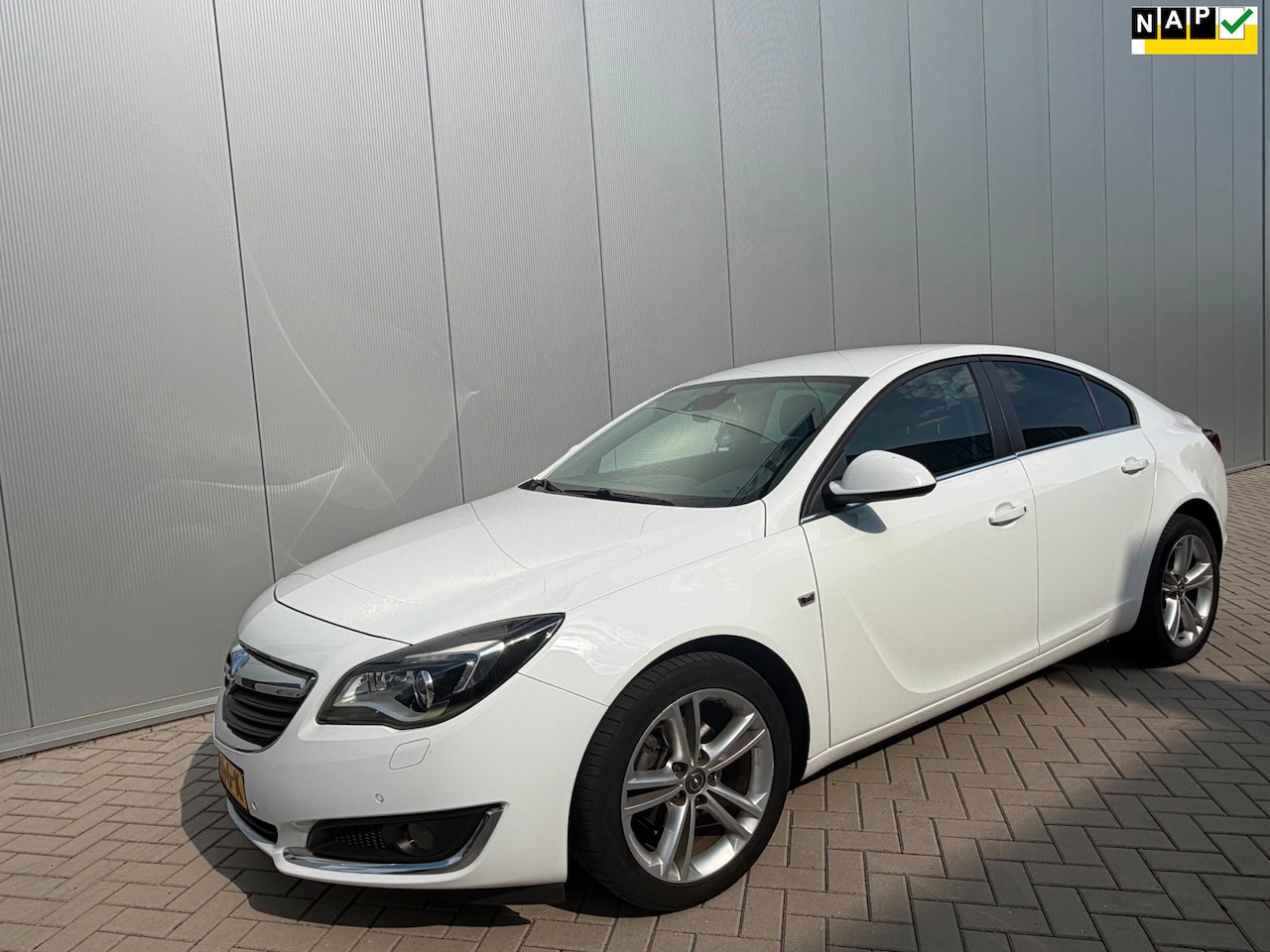 Opel Insignia - 1.4 T EcoFLEX Business+ - AutoWereld.nl