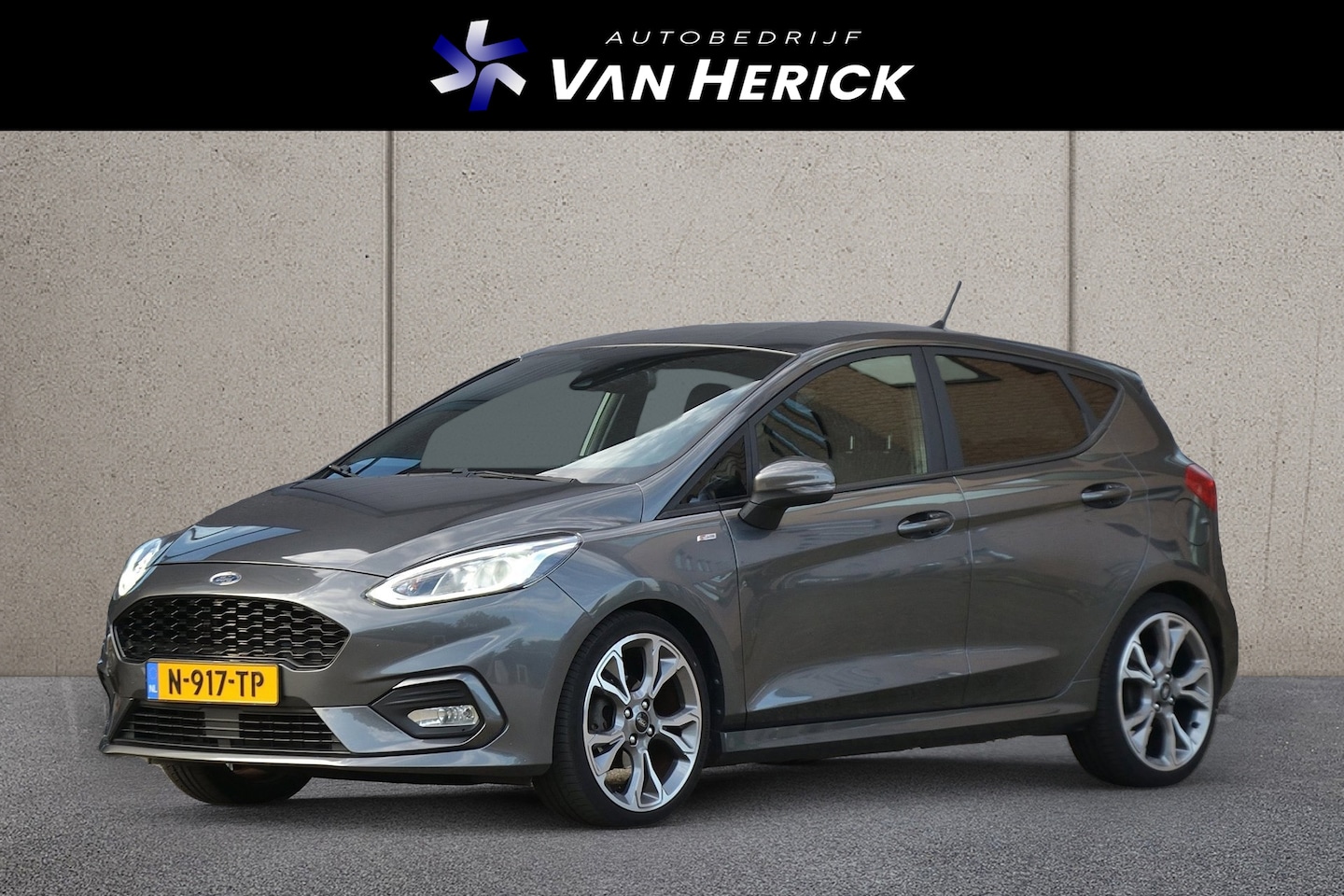 Ford Fiesta - 1.0 EcoBoost Hybrid ST-Line | Winterpakket | Trekhaak | Navigatie - AutoWereld.nl