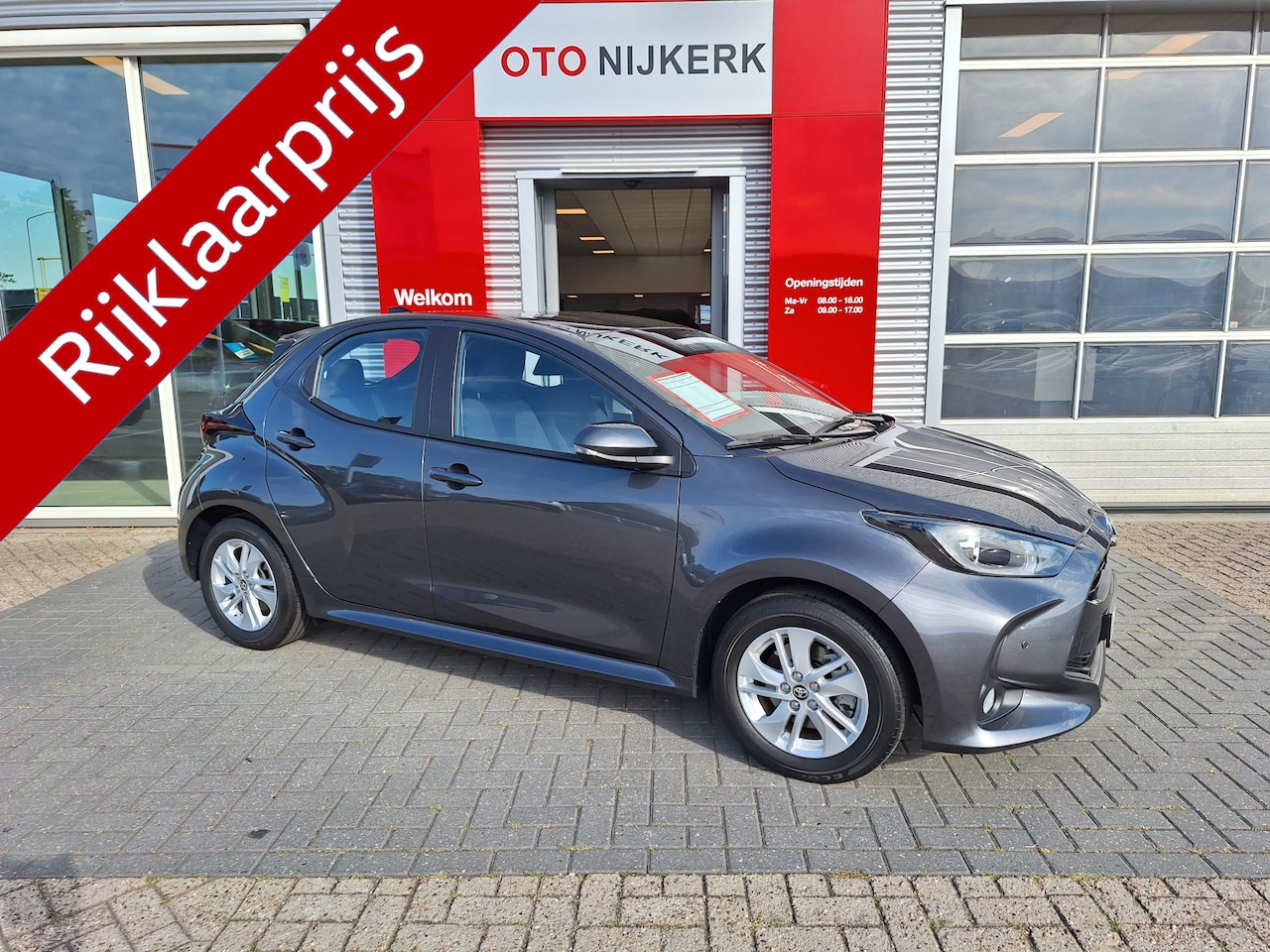 Toyota Yaris - 1.5 Hybrid 115 Active Plus met trekhaak - AutoWereld.nl