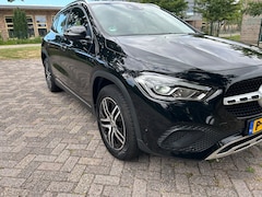 Mercedes-Benz GLA-Klasse - 250 e Style