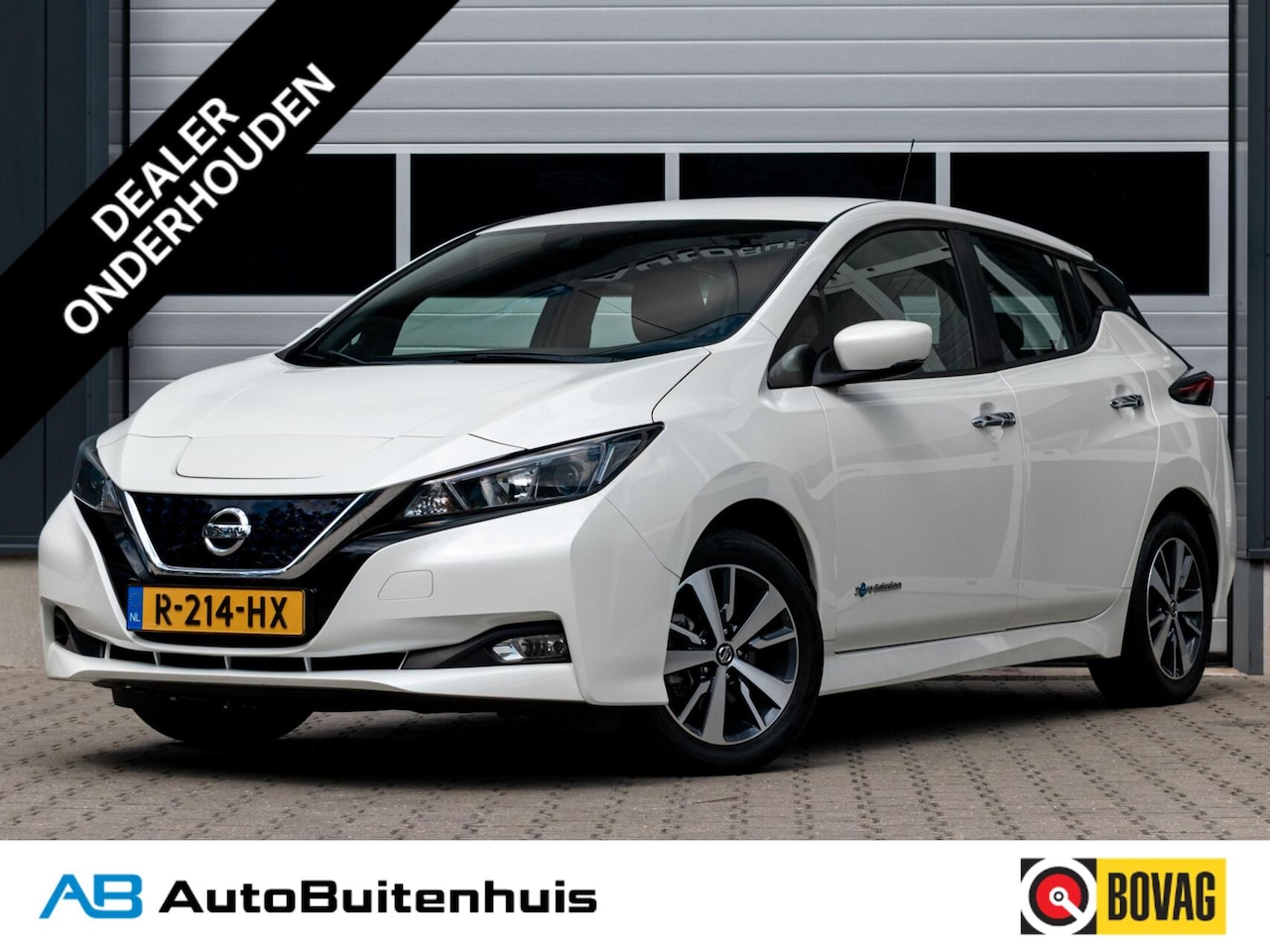 Nissan LEAF - N-Connecta 40 kWh|SOH 90%|CAMERA|ADAPT. CRUISE|CARPLAY|CLIMATE|KEYLESS|DODEHOEKDETECTIE - AutoWereld.nl