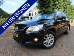Volkswagen Tiguan - 1.4 TSI Trend&Fun 4Motion Panoramadak Ecc Cruisecontrol Stoelverwarming Navigatie Pdc Lm V