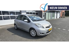 Toyota Yaris - 1.3 VVTi Executive ; Trekhaak ; Cruise- en Climate control