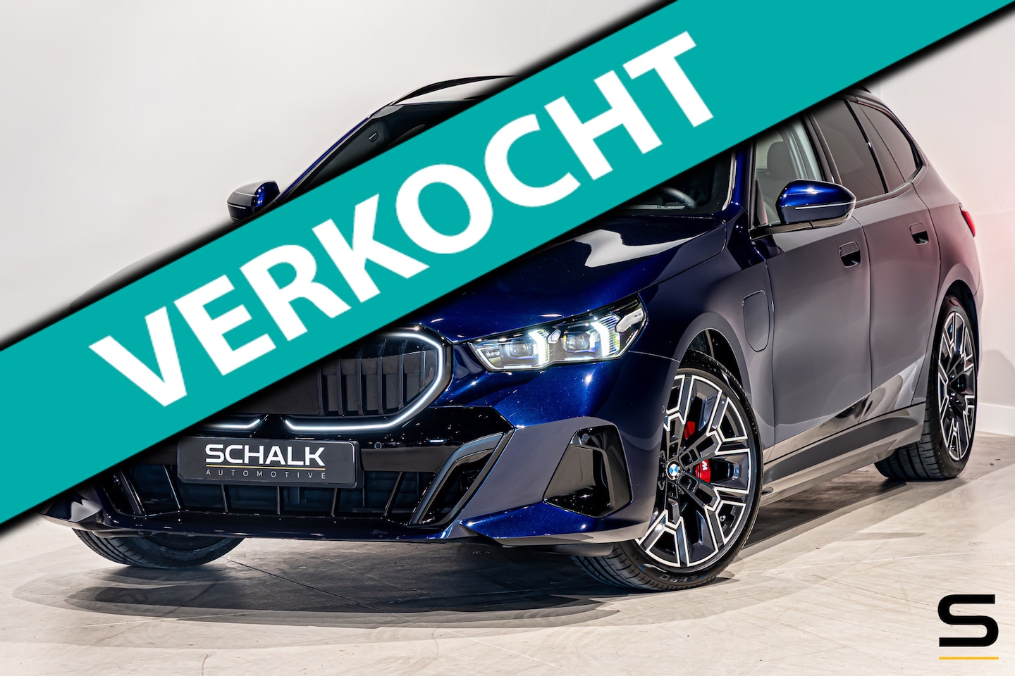 BMW 5-serie Touring - 530e|M-sport|Pano|Fiscaal aantrekkelijk - AutoWereld.nl