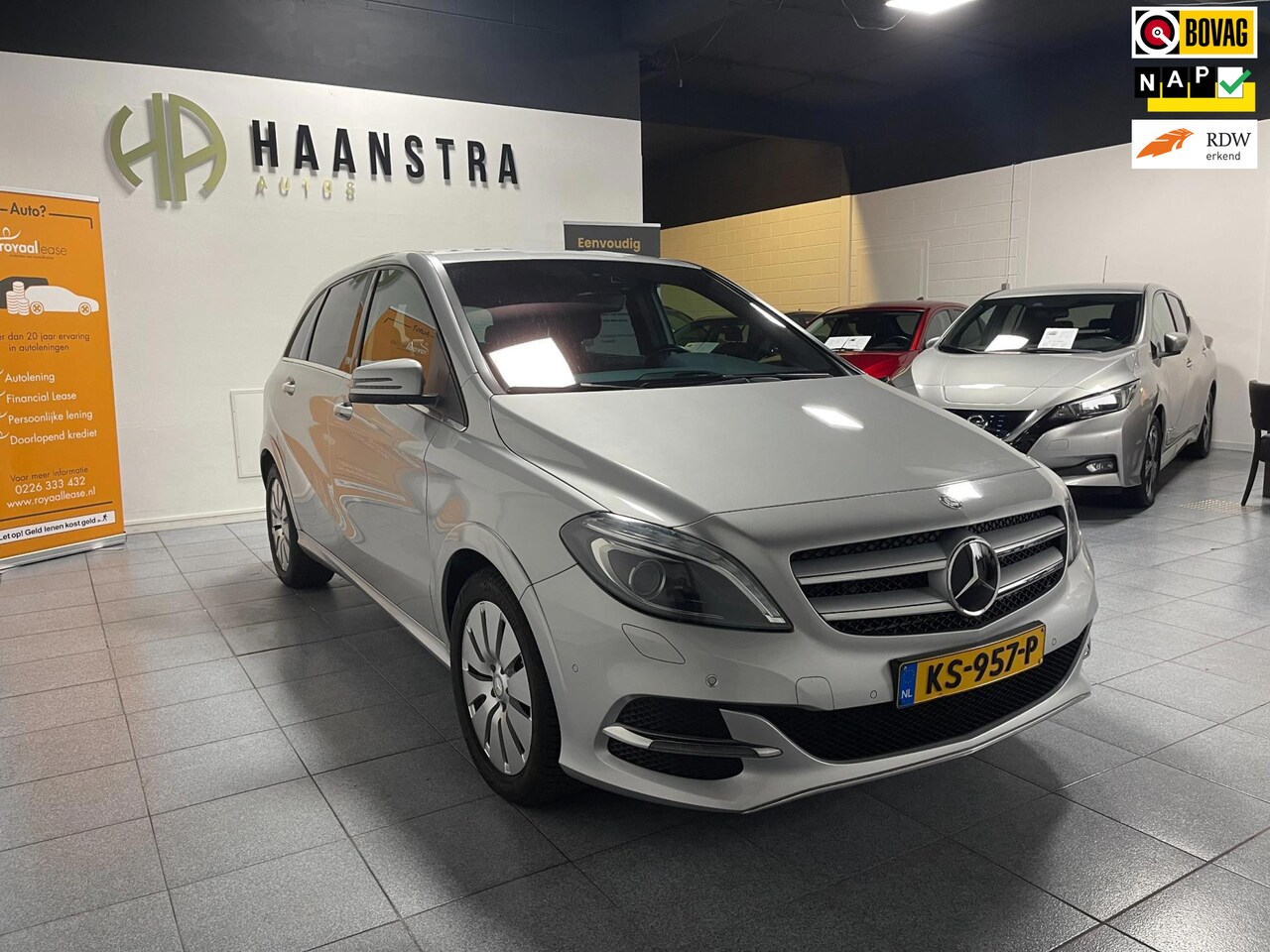 Mercedes-Benz B-klasse - 250 e Lease Edition 28 kWh (SOH) 97% Navigatie NL Auto! NAP - AutoWereld.nl