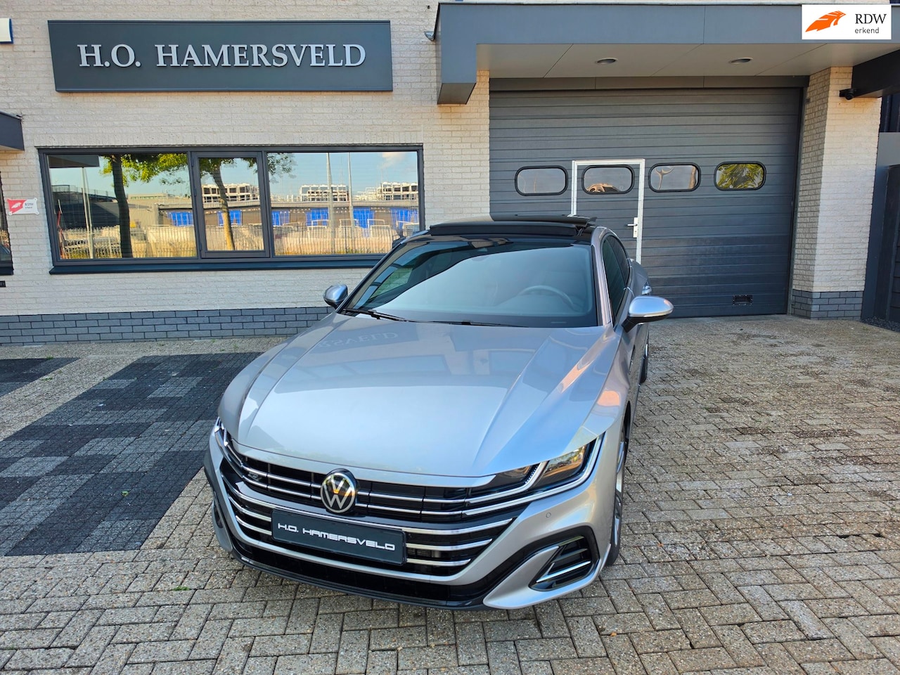 Volkswagen Arteon - 1.4 TSI eHybrid R-Line Business Pano, Sportleder etc etc!!! - AutoWereld.nl