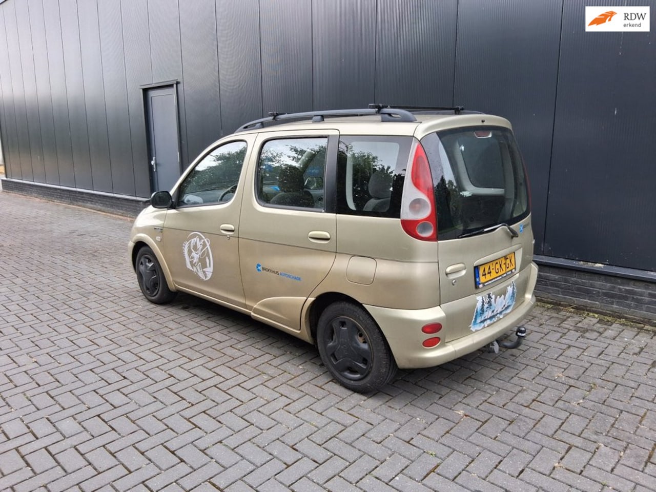 Toyota Yaris Verso - 1.3-16V VVT-i Sol 1.3-16V VVT-i Sol - AutoWereld.nl