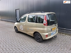 Toyota Yaris Verso - 1.3-16V VVT-i Sol