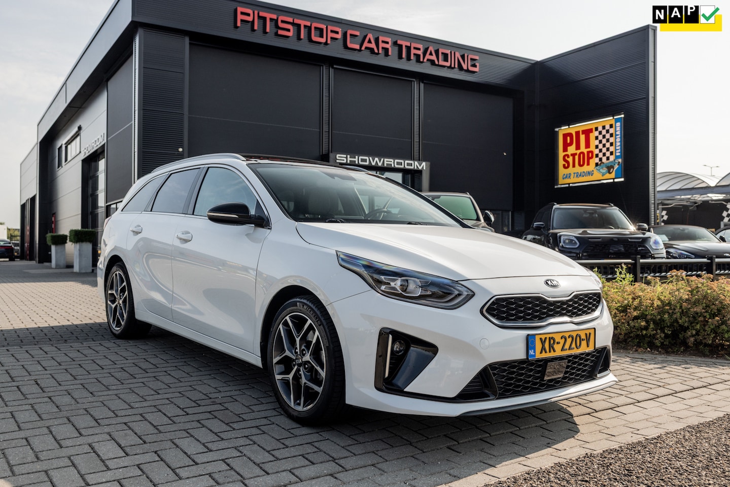Kia Cee'd Sportswagon - Ceed 1.0 T-GDi GT-Line, Stoel & Stuur verwarming, Nette staat, Dealer Onderhouden, NL Auto - AutoWereld.nl