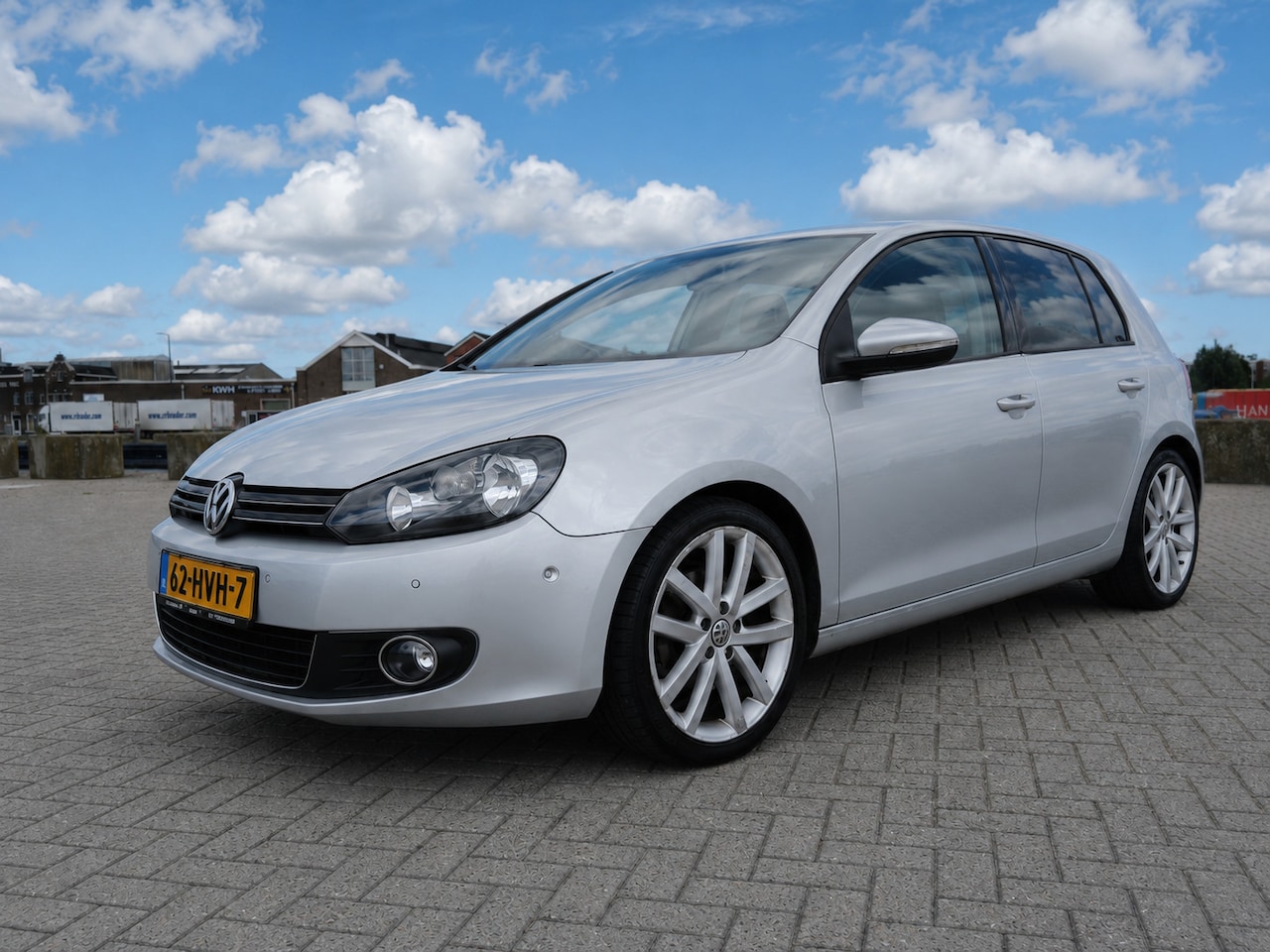 Volkswagen Golf - 1.4 TSI - AUTOMAAT - Carplay - Park assist - Airco - NW APK! - AutoWereld.nl