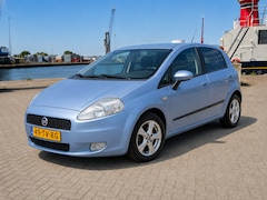 Fiat Grande Punto - 1.4 Automaat - Carplay - Airco - NW APK - NAP