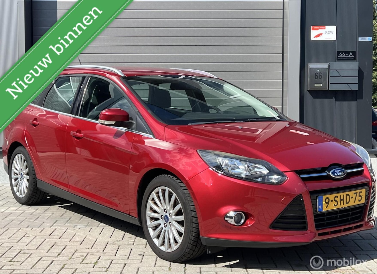 Ford Focus Wagon - 1.0 EcoBoost Titanium 1.0 EcoBoost Titanium - AutoWereld.nl