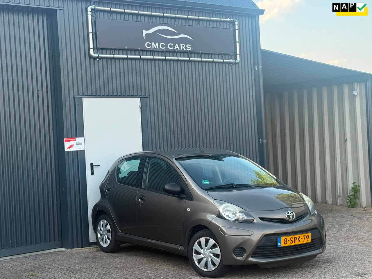 Toyota Aygo - 1.0 VVT-i Now 1E EIGENAAR//AIRCO//NETTE AUTO!! - AutoWereld.nl