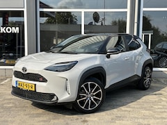Toyota Yaris Cross - 1.5 Hybrid GR Sport|Pano|HUD|Krijt Grijs