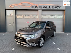 Mitsubishi Outlander - 2.4 PHEV S-Edition Bomvol