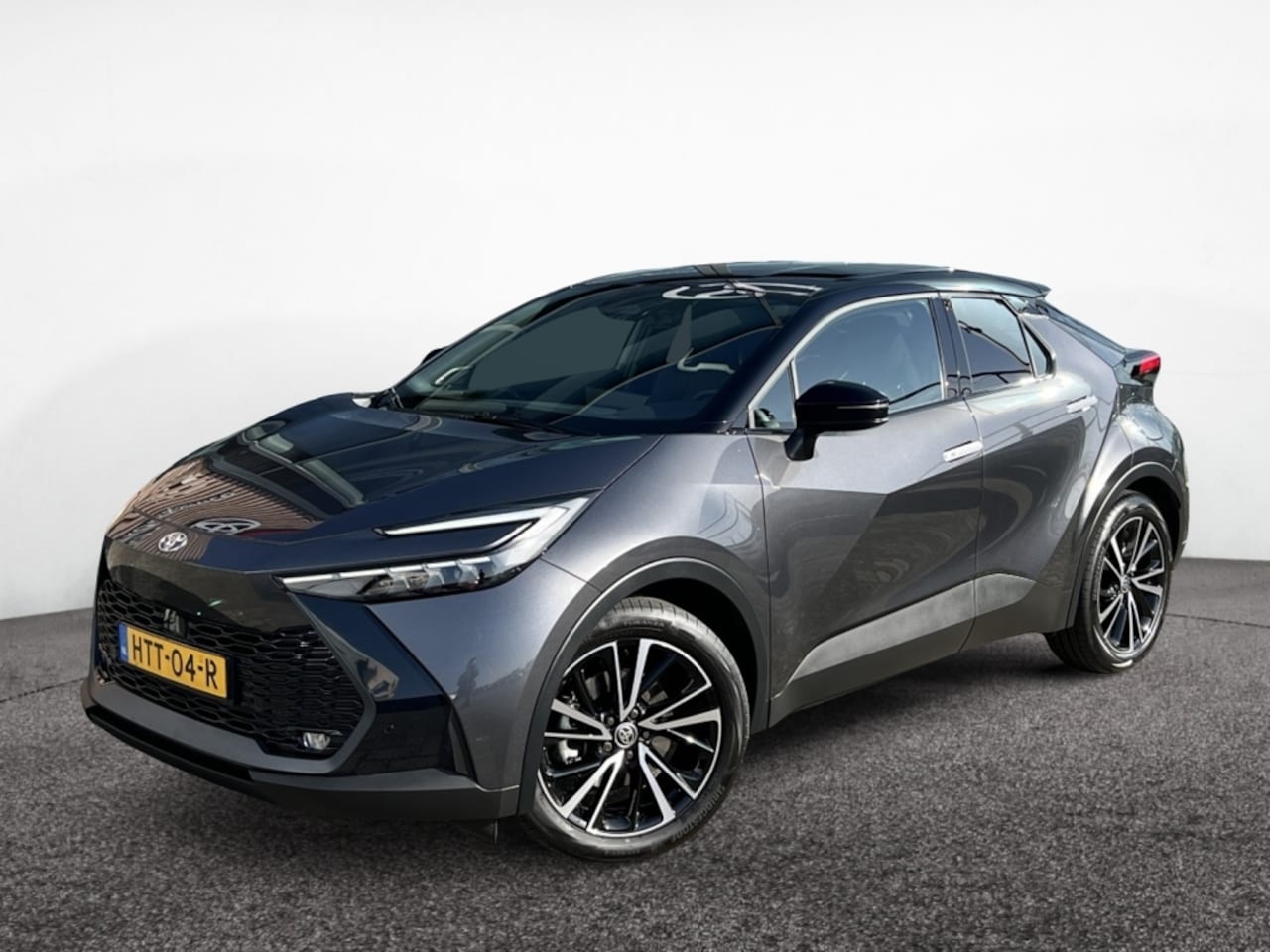 Toyota C-HR - 2.0 PHEV 220 Exec - AutoWereld.nl