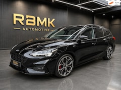 Ford Focus Wagon - 1.5 EcoBoost ST Line / Panorama dak