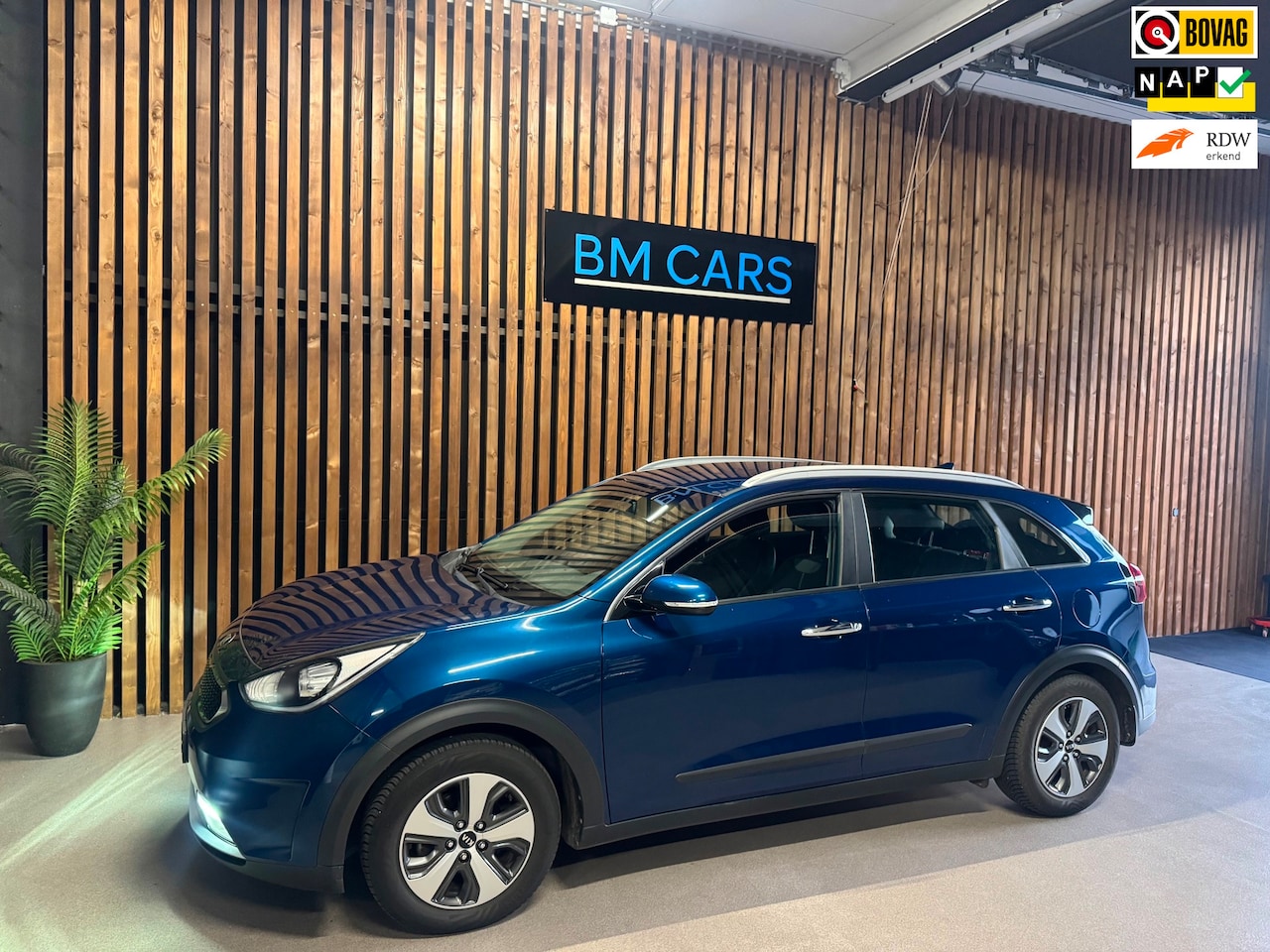 Kia Niro - 1.6 GDi Hybrid First Edition Camera,Trekhaak - AutoWereld.nl