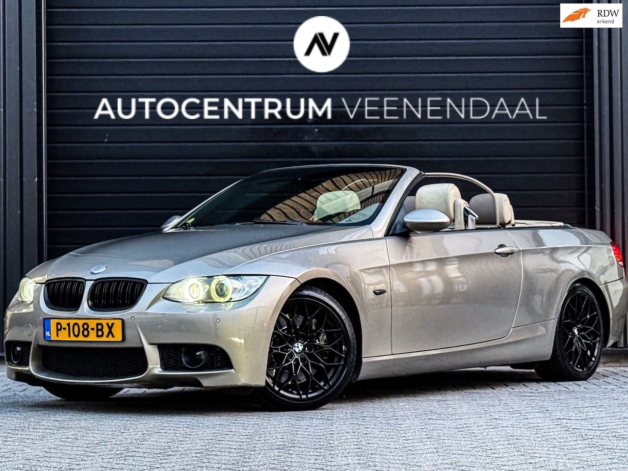 BMW 3-serie Cabrio - 335i M-SPORT AUT 306 PK CARPLAY/LEDER/LOGIC 7 - AutoWereld.nl