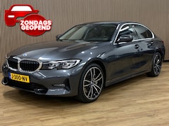 BMW 3-serie - 330i High Executive|Automaat|Nieuwstaat|Dealeronderhouden|