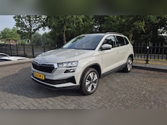 Skoda Karoq - 1.5 TSI ACT Business Edition | PDC | Camera | Virtual | Stoelverw. | LED | App Conn. | Lic
