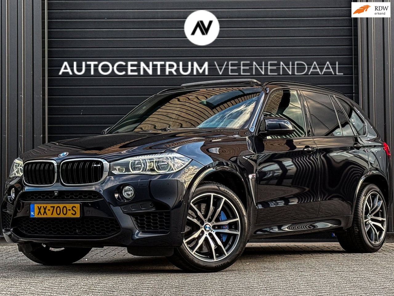 BMW X5 - M 4.4 V8 575 PK PANO/B&O/TREKHAAK/SOFTCLOSE/HUD/M-ZETELS - AutoWereld.nl