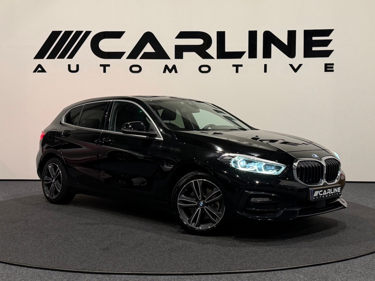 BMW 1-serie - 118i Introduction Edition AUT. VIRTUAL SFEERVER. SPORTSTOELEN ACC KEYLESS NAP GARANTIE APK - AutoWereld.nl