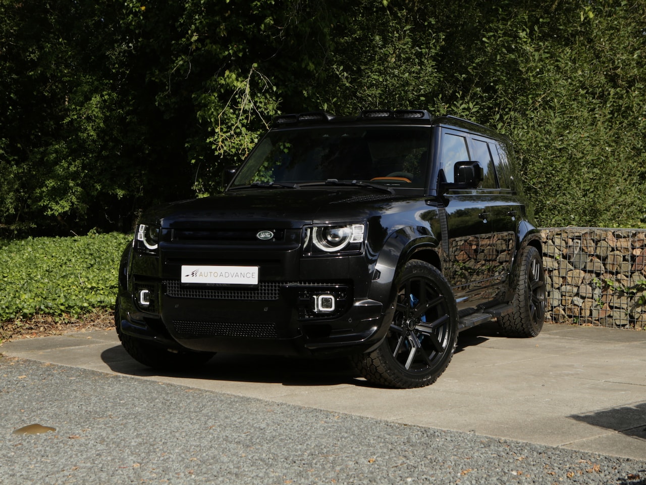 Land Rover Defender - D350 Urban Commercial / Grijs Kenteken - AutoWereld.nl