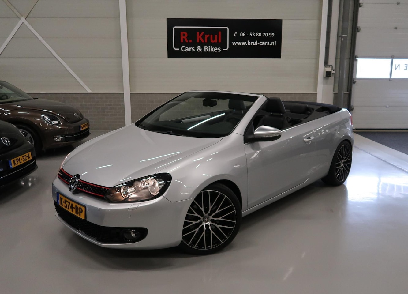 Volkswagen Golf Cabriolet - 1.2 TSI BMT Airco-ECC Leer Sportstoelen PDC Stoelverwarming 19" LMV Cruise control Boekjes - AutoWereld.nl