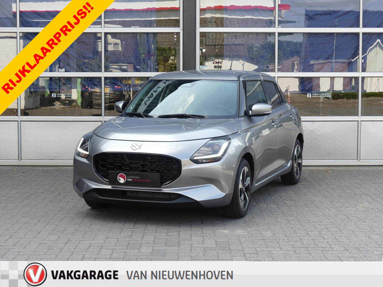 Suzuki Swift - 1.2 Style Smart Hybrid 1.2 Style Smart Hybrid - AutoWereld.nl